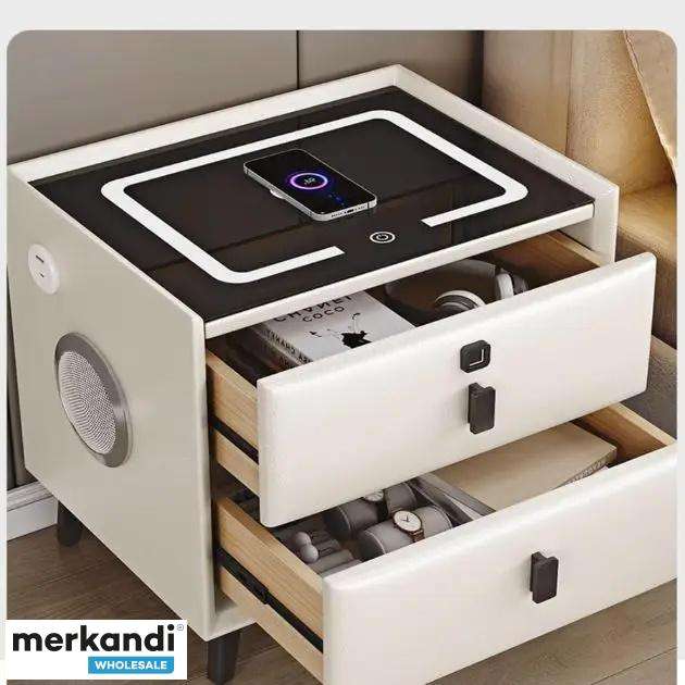 3 Spacious Drawers